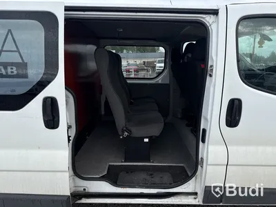 Renault Trafic 2.9t 2.0 dCi | 41085 mil | 6-sits | 114 hk | 2012