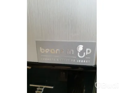 Coffee Queen Cqube MF 13 Kaffemaskin gör kaffe av bönor,  choklad samt kallt och kolsyrat vatten