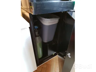 Coffee Queen Cqube MF 13 Kaffemaskin gör kaffe av bönor,  choklad samt kallt och kolsyrat vatten