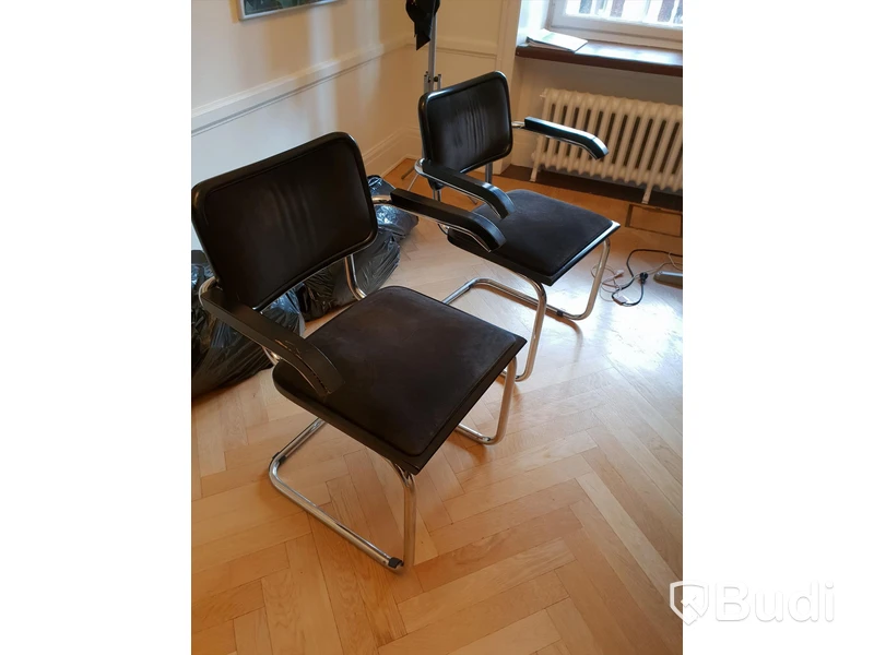 2st besöksstolar krom med svart sits