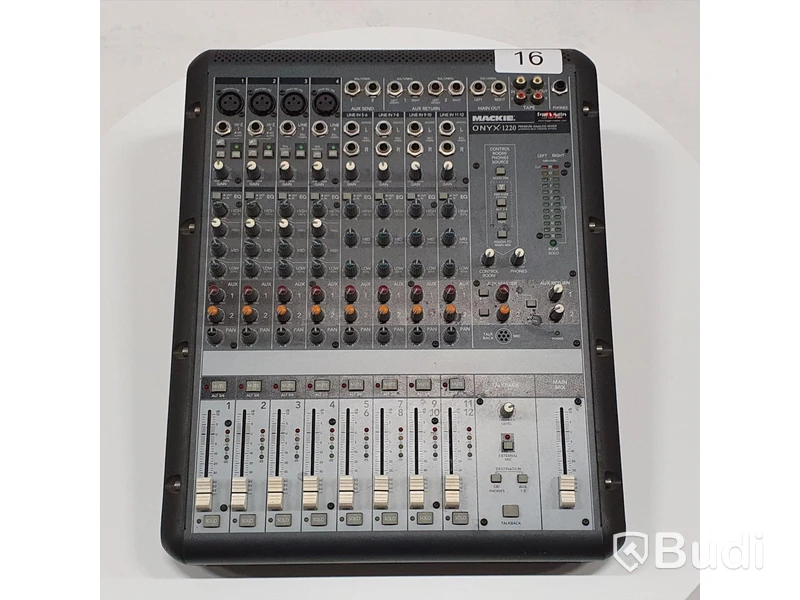 1st Mackie ONYX 1220 - Mixer