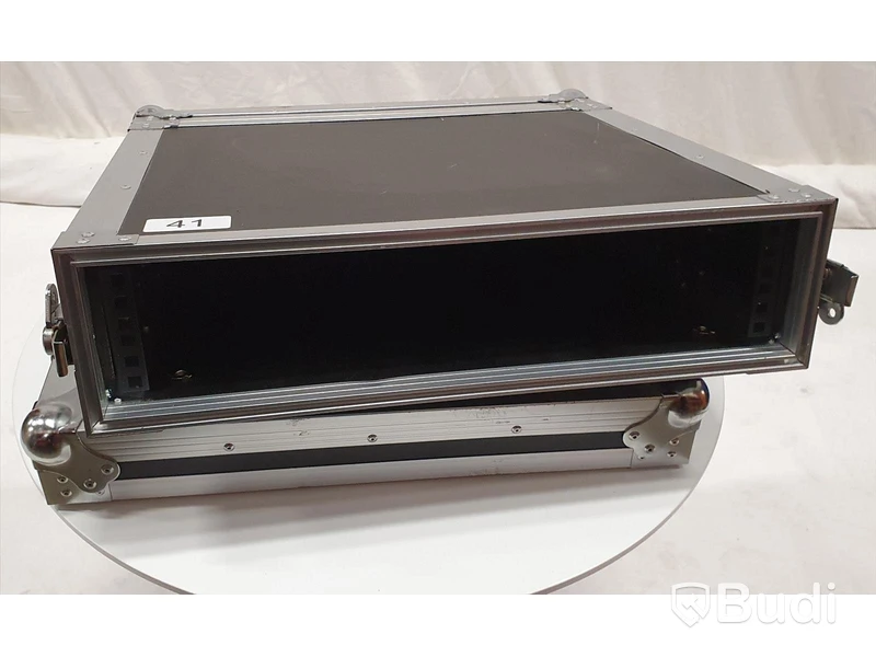 1st 2HE Rackcase