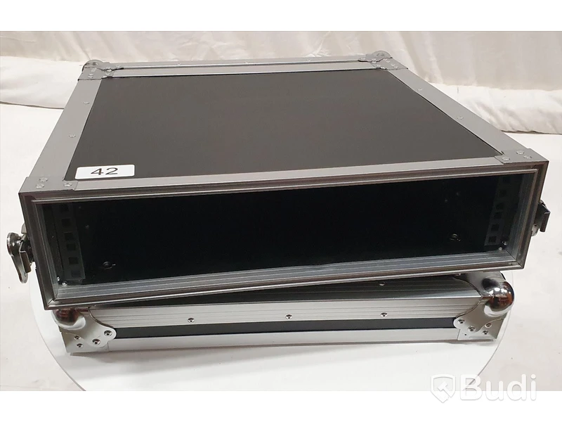 1st 2HE Rackcase