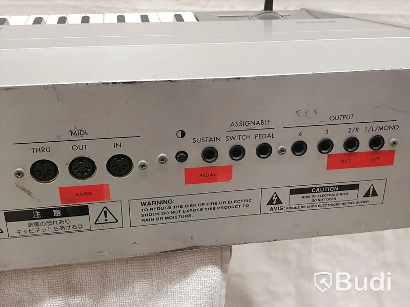 KORG Trinity ProX - Music Workstation med flightcase.