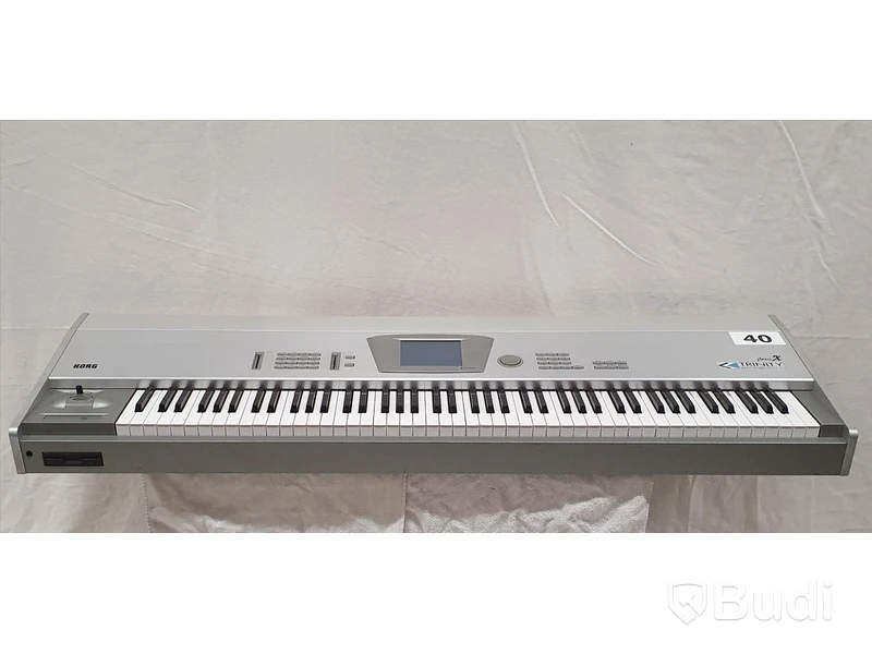 KORG Trinity ProX - Music Workstation med flightcase.