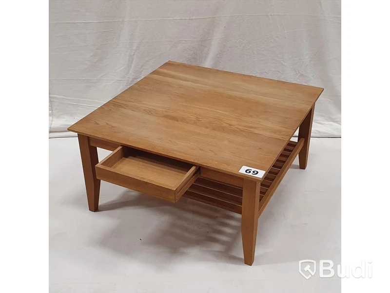 Soffbord i trä med utdragslåda - 100x100x53cm.