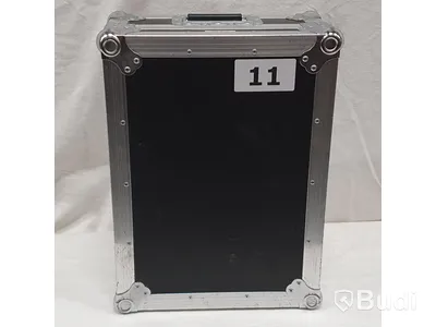 Pioneer DJM-600 - Inklusive flightcase.