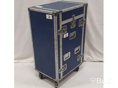 Mixrack. Yamaha LS9-16, 2st Behringer Ultragain PRO-8 Digital, Sony MDS E10, Sony CDP D12, BSS oPal FCS 966, 4 kanaler trådlöst samt antennsplit. - 12752