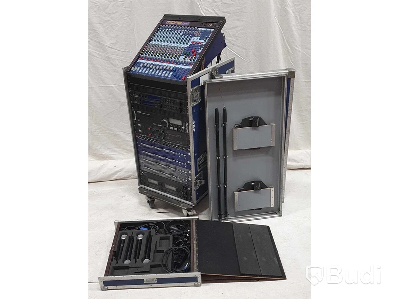 Mixrack - MIDAS Venice, TC M-ONE XL, TC D-TWO, Numark Mp102, 2st dbx 160A, dbx 266XL, 2st xta EQ, 4 kanaler trådlöst, antenner samt antennsplit.