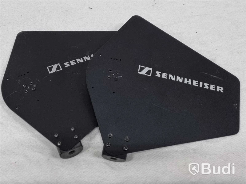 2st Sennheiser riktantenner och 2st Coaxkablar.