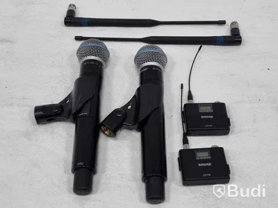 Shure UR-microfonsystem. 2 kanaler Shure UR, antenner, 2st UR2 med Beta58A kapsel och 2st UR1M Bodypack. (OBS: Säljes utan rackcase och draglåda.)
