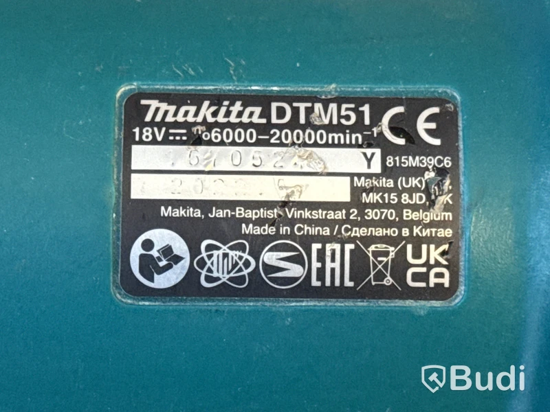 9 st batterimaskiner Makita