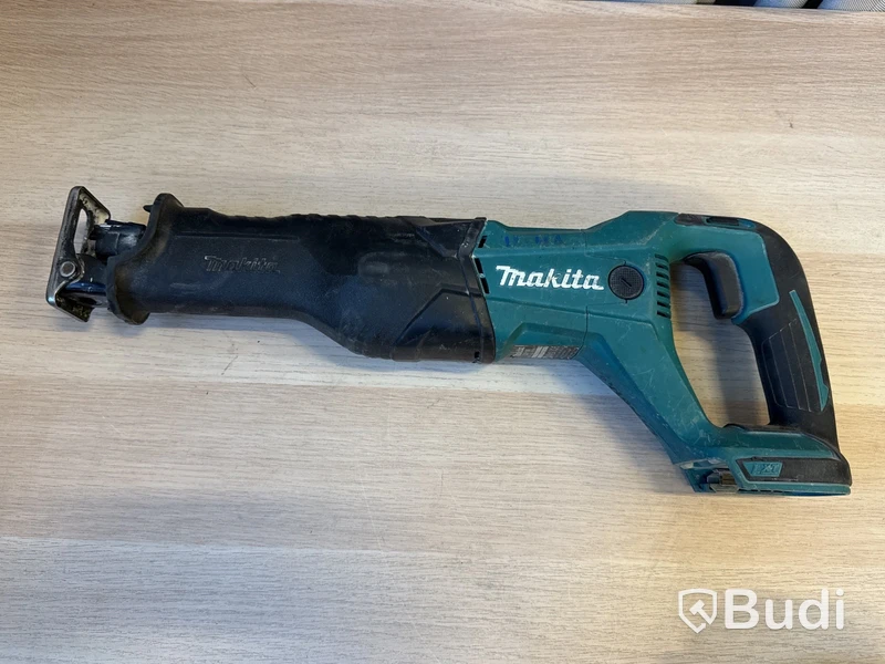 9 st batterimaskiner Makita