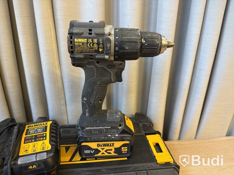 Slagborr Dewalt DCD100 med batteri & laddare