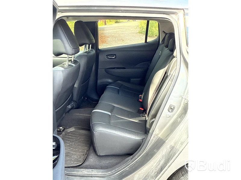 Elbil Nissan Leaf e+ | 5647 mil | 217 hk | 62 kWh | 2021