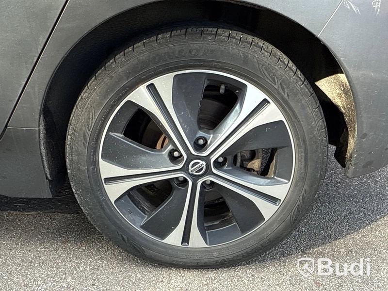 Elbil Nissan Leaf e+ | 5647 mil | 217 hk | 62 kWh | 2021