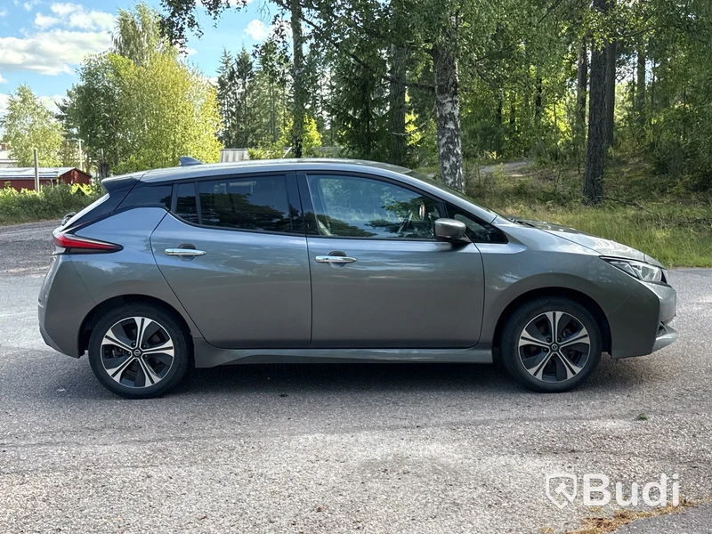 Elbil Nissan Leaf e+ | 5647 mil | 217 hk | 62 kWh | 2021