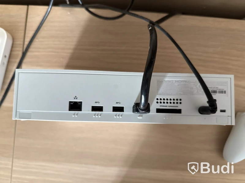 Xbox Series S med Handkontroll