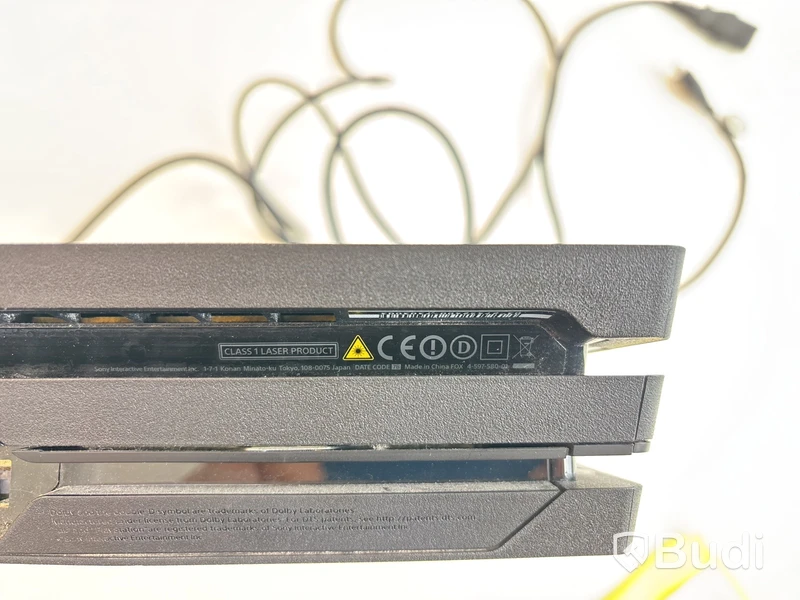 Konsol Playstation 4 PRO 1 TB inkl. 5 st handkontroller