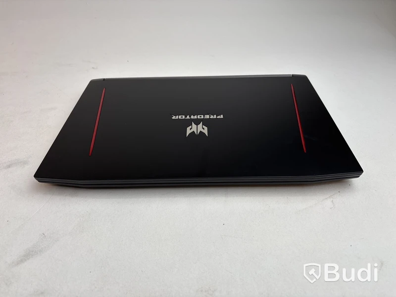 Bärbar gamingdator Acer Predator Helios 300. OBS! Inget OS