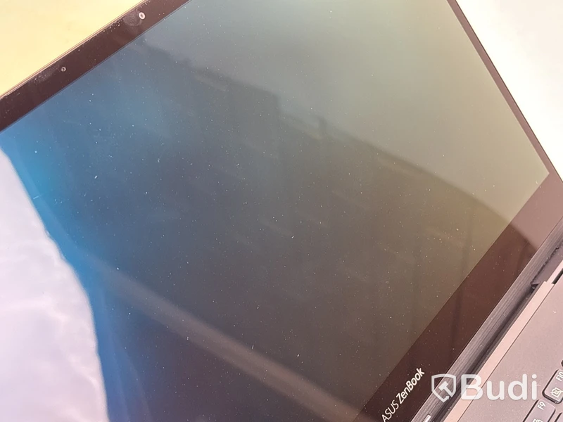 Bärbar dator Asus ZenBook UX363E. OBS! Inget OS