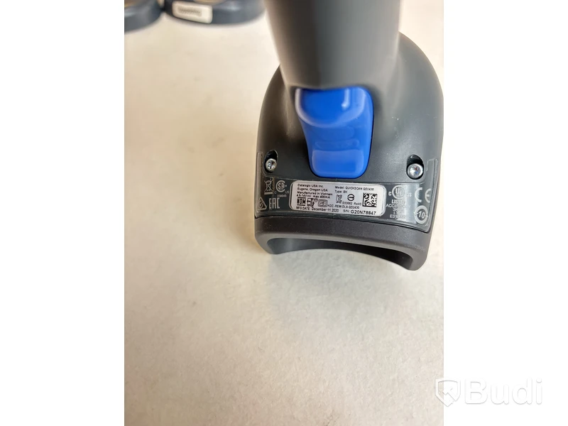 3 st. Streckkodsläsare Datalogic QuickScan QD2430 inkl. stativ.
