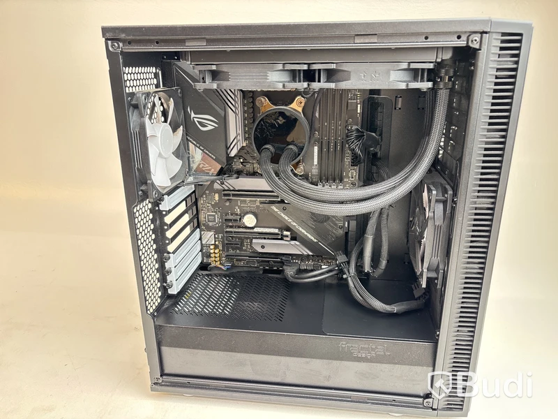 Stationär gamingdator - reparationsobjekt
