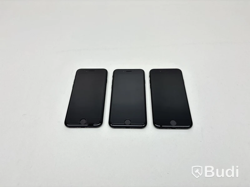 3 st. Mobiler Apple iPhone SE 64 GB