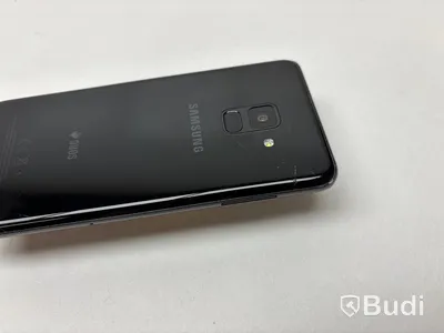 Mobil Samsung Galaxy A8 (2018) 32 GB