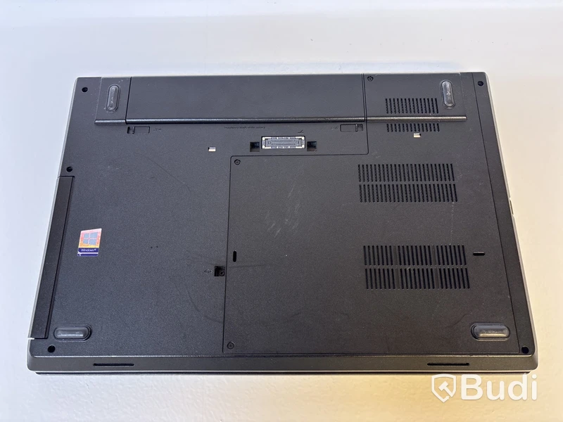 Bärbar dator Lenovo ThinkPad L570. OBS! Inget OS