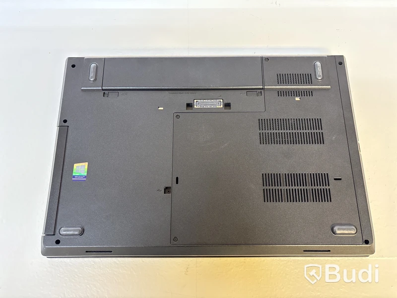 Bärbar dator Lenovo ThinkPad L570. OBS! Inget OS