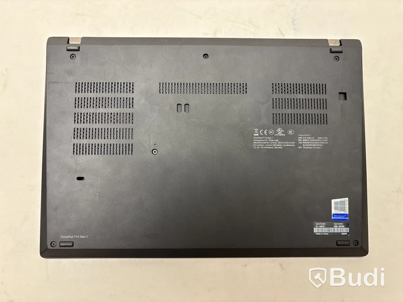 Bärbar dator Lenovo ThinkPad T14. OBS! Repad skärm