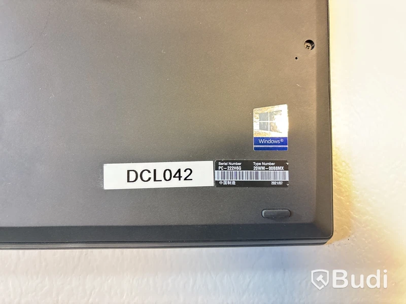 Bärbar dator Lenovo ThinkPad T14s 14 tum. OBS! Repad skärm