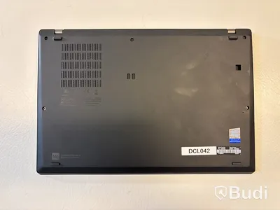 Bärbar dator Lenovo ThinkPad T14s 14 tum. OBS! Repad skärm