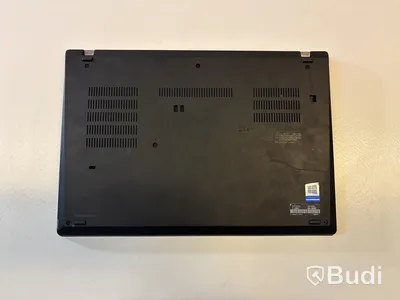 Bärbar dator Lenovo ThinkPad T14 14 tum. OBS! Repad skärm