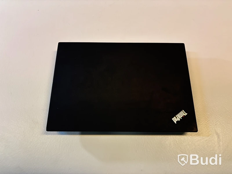 Bärbar dator Lenovo ThinkPad T14 14 tum. OBS! Repad skärm