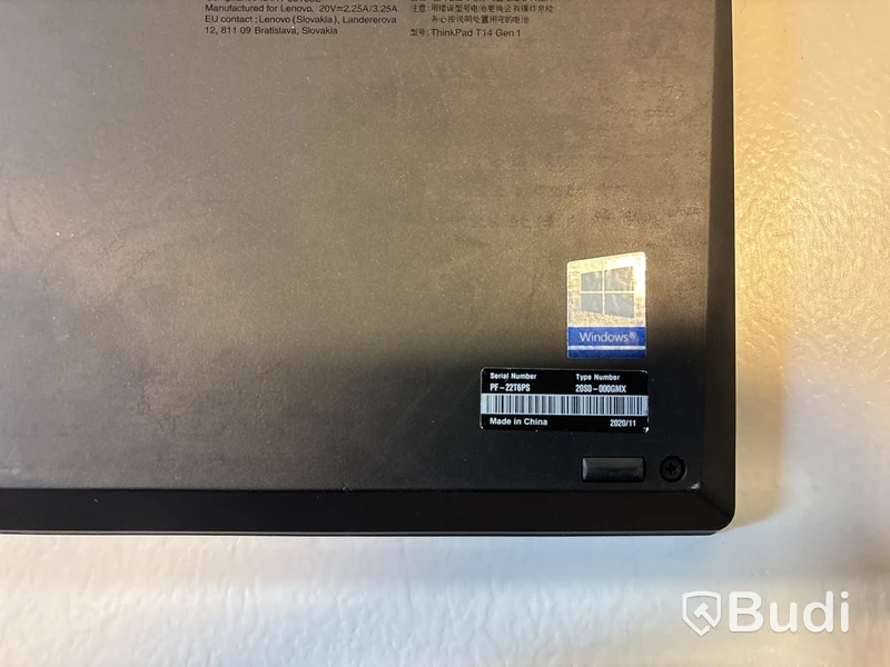 Bärbar dator Lenovo ThinkPad T14 14 tum. OBS! Repad skärm