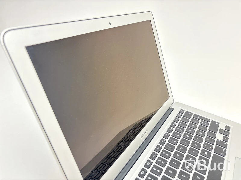 Bärbar dator MacBook Air 13 tum (2015)