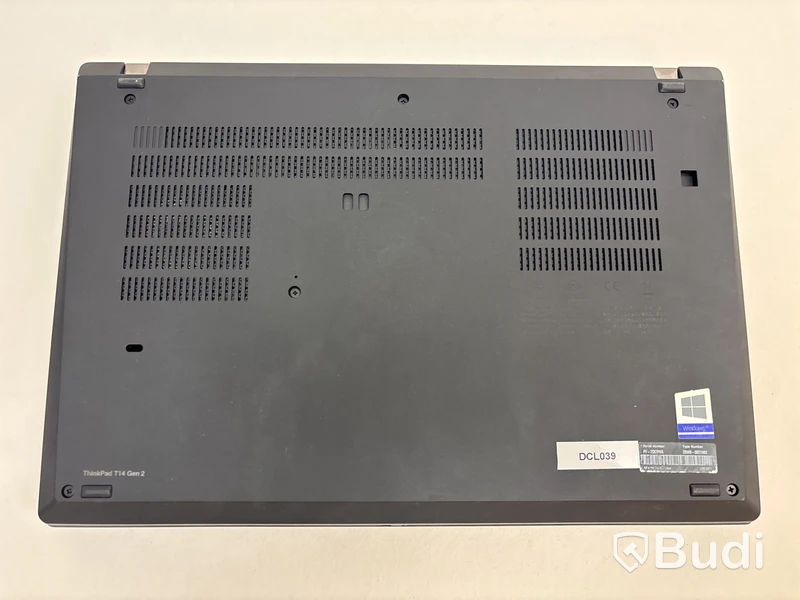Bärbar dator Lenovo ThinkPad T14 14 tum. OBS! Repad skärm