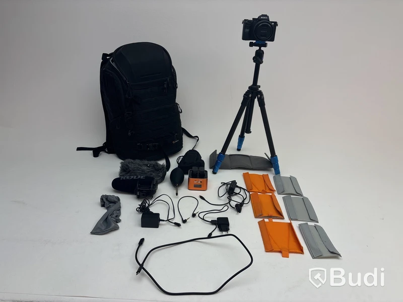 Kamerahus Sony ILCE-7M3 inkl. diverse kameratillbehör