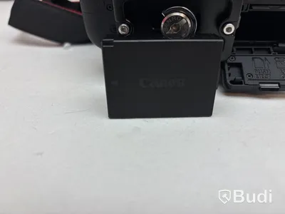 Kamerahus Canon, EOS 2000D inkl. objektiv och diverse tillbehör