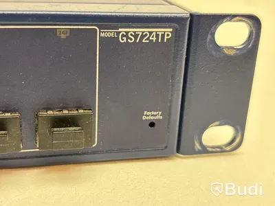 Switch Netgear GS724TP 24-port