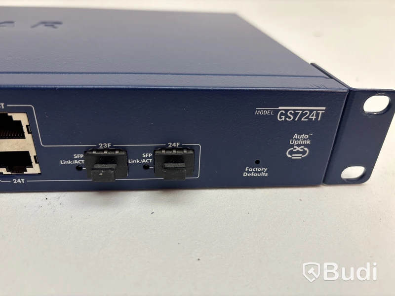 Switch Netgear GS724T v3 24-port