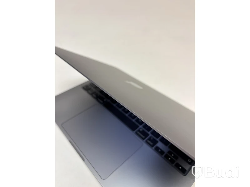 Bärbar dator Apple MacBook Pro M1 13 tum (2020) OBS! Defekt musplatta