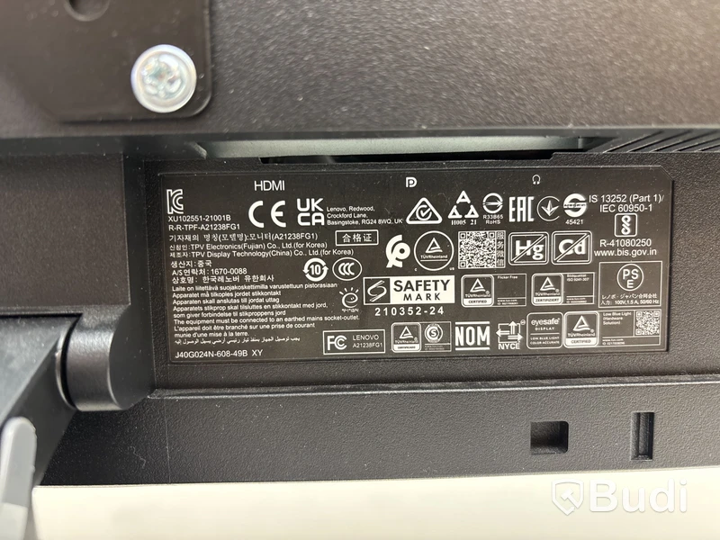 2 st. Datorskärmar Lenovo, A21238FG1 inkl. Stativärm