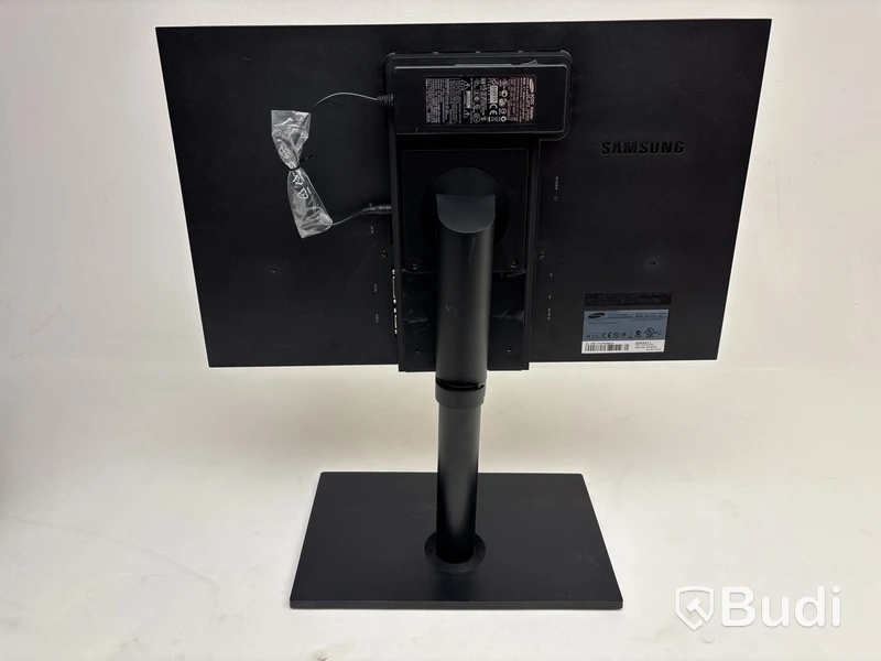 2 st. Datorskärmar, Samsung S24A650S, 24 tum och Samsung F24T450FQR, 24 tum