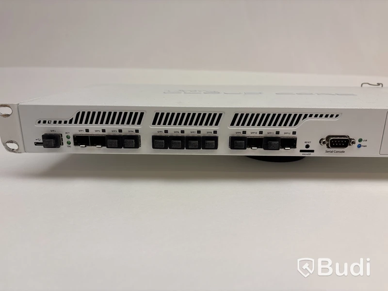 Router MikroTik Ccr1016-12S-1S+