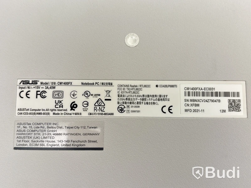 Parti med Chromebooks, olika modeller Asus CM1400FX 14 tum