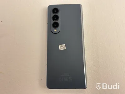 Mobil Samsung Galaxy Z Fold 4. OBS! Defekt skärm