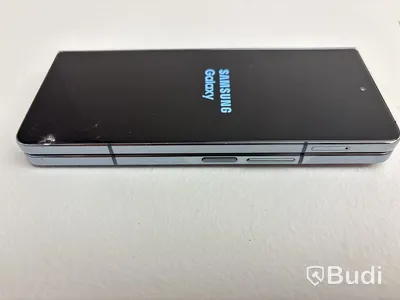 Mobil Samsung Galaxy Z Fold 4. OBS! Defekt skärm